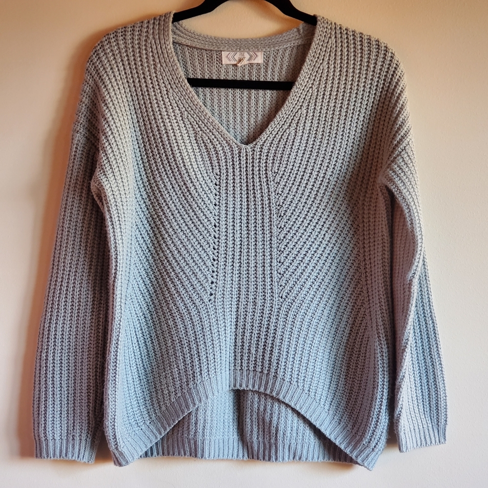 Pink Rose V-Neck Light Blue Loose Sweater Size S EUC